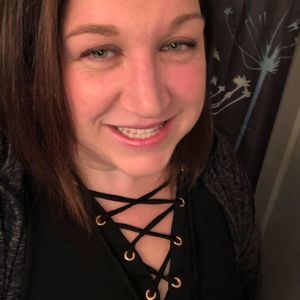 Meet your Posher, Leanne